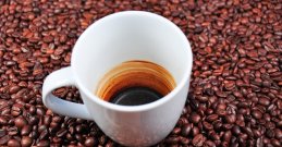 10+ clever uses for coffee grounds