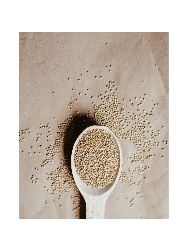 Nutrigold organic royal quinoa in a transparent packaging of 500g