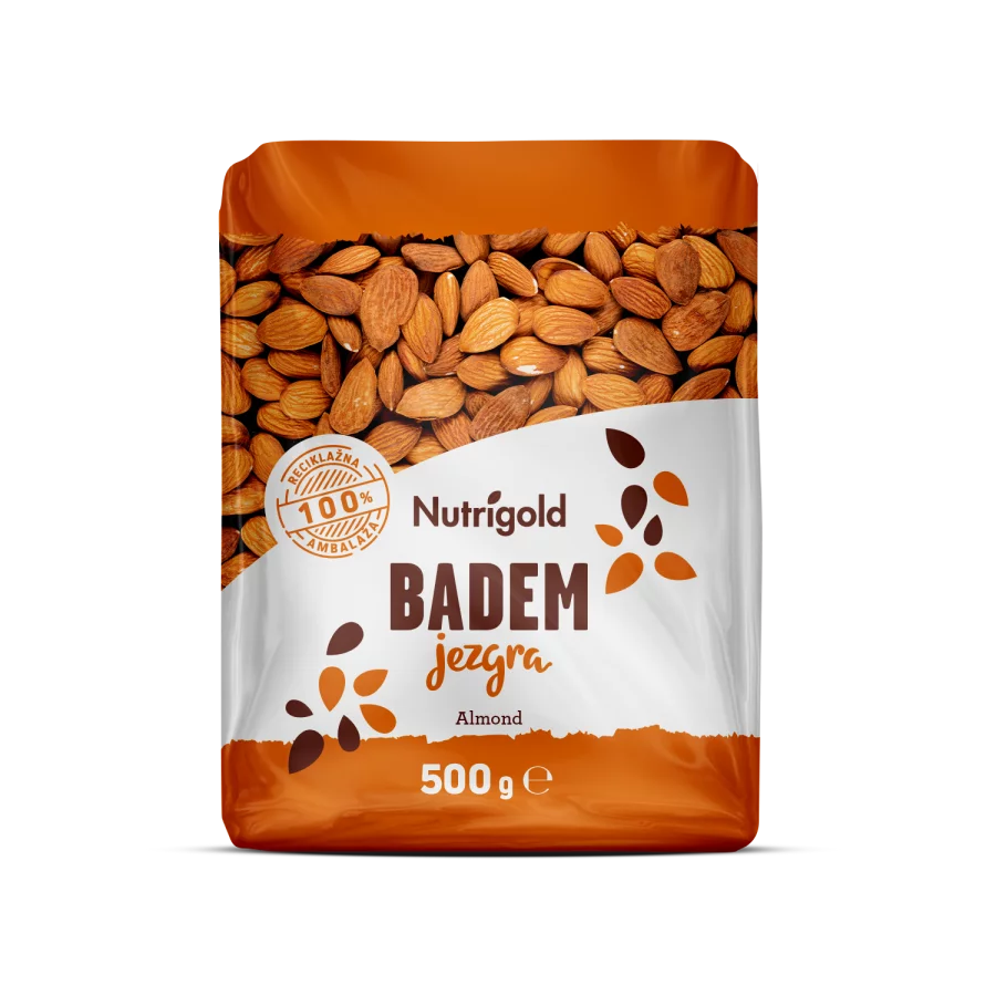 Nutrigold Almond kernels in a transparent plastic container of 500 grams.