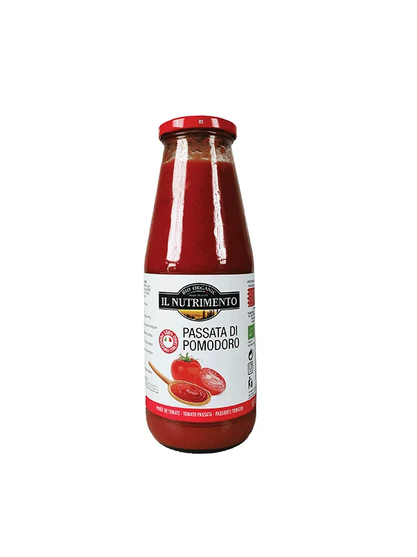 Probios organic tomato passata in a bottle of 700g