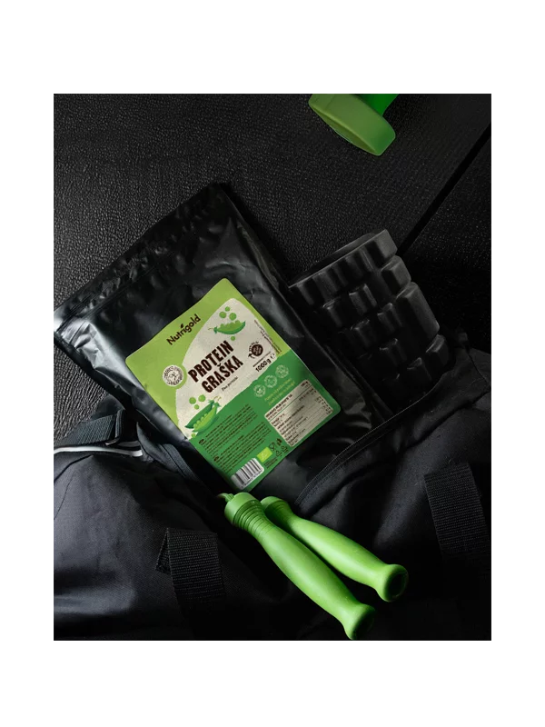 Nutrigold organic pea protein powder in a packaging of 1000g