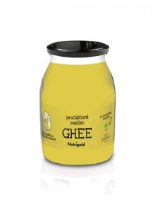 Nutrigold organic clarified butter ghee in a 1000ml jar