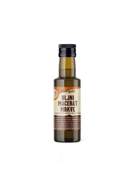 Nutrigold organic carrot macerated oil in a dark glass bottle of 100ml