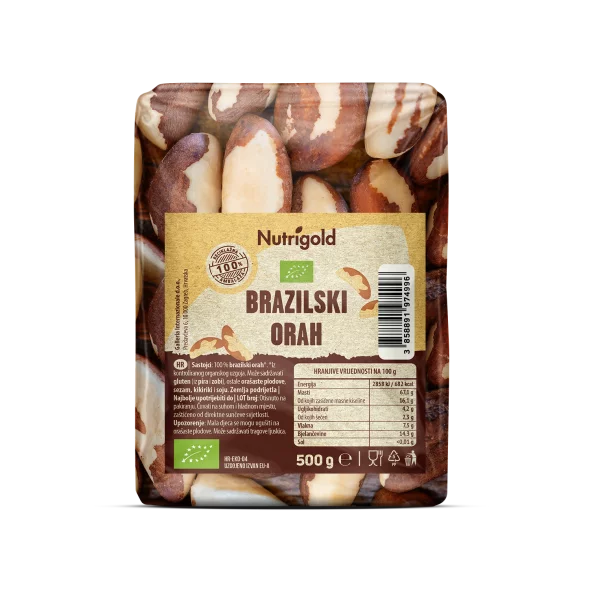 Nutrigold organic Brazil nuts in transparent packaging of 500 grams
