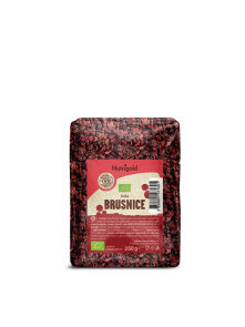 Nutrigold organic dried cranberries in a packaging of 250g