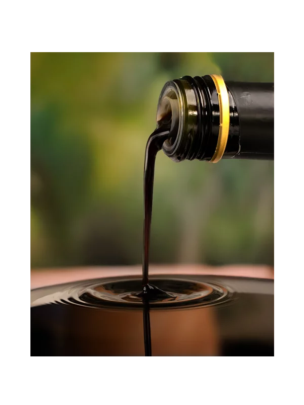 Nutrigold organic balsamic vinegar of Modena in a dark bottle of 500ml