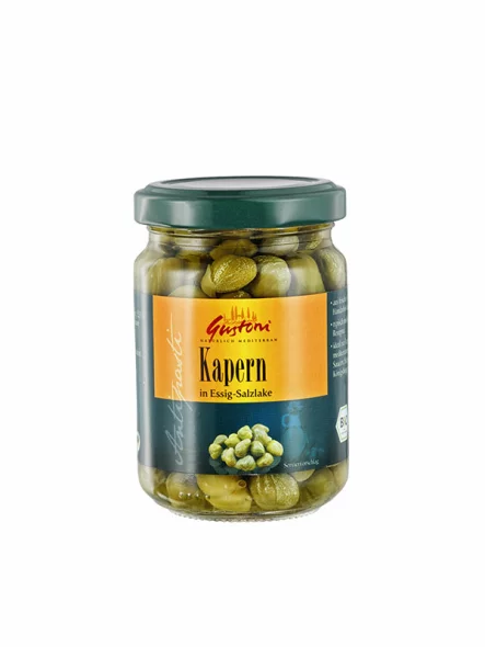 Gustoni organic capers in brine. Packaging contains 140g of capers in a glass jar.