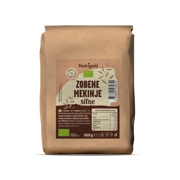 Nutrigold organic oat bran in a transparent packaging of 500g
