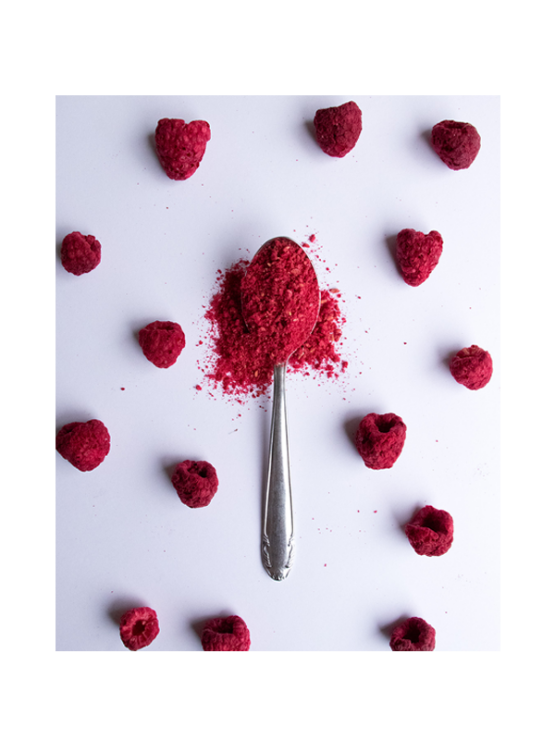Nutrigold freeze-dried raspberries in a transparent packaging of 50g