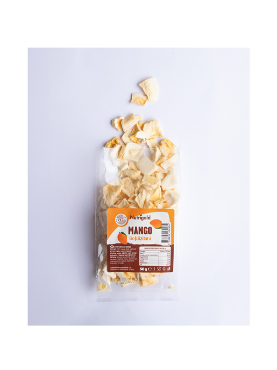 Nutrigold freeze-dried mango in a transparent packaging of 50g