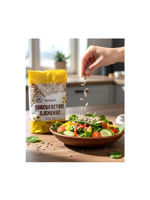 Nutrigold hulled sunflower seeds in a transparent packaging of 750g