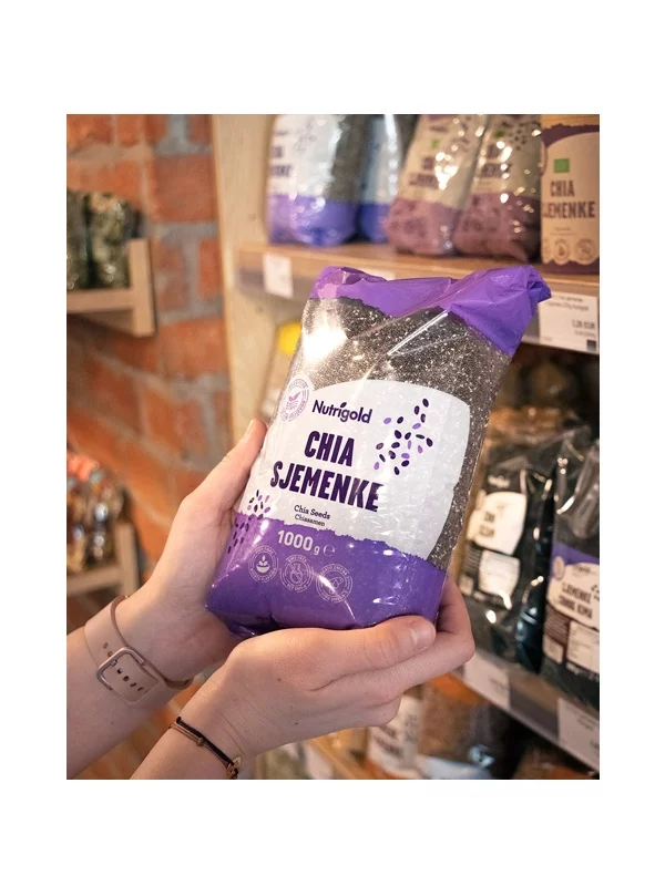 Nutrigold chia seeds in a purple plastic bag of 1000g