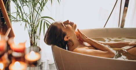 Green clay bath is a powerful medicine