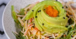Healthy ways to eat an avocado