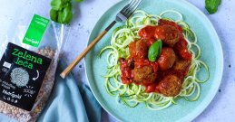 A super healthy protein-packed lentil meatballs