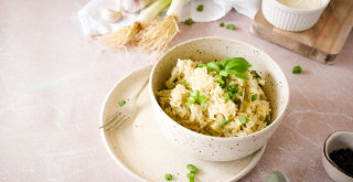 Let's celebrate the season with spring onion risotto!