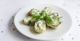 Spinach rolls with cottage cheese for entire family
