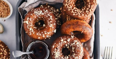 Homemade pumpkin doughnuts? Easier than you think!