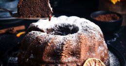 Fill your home with the holiday scent of carob and apple bundt cake